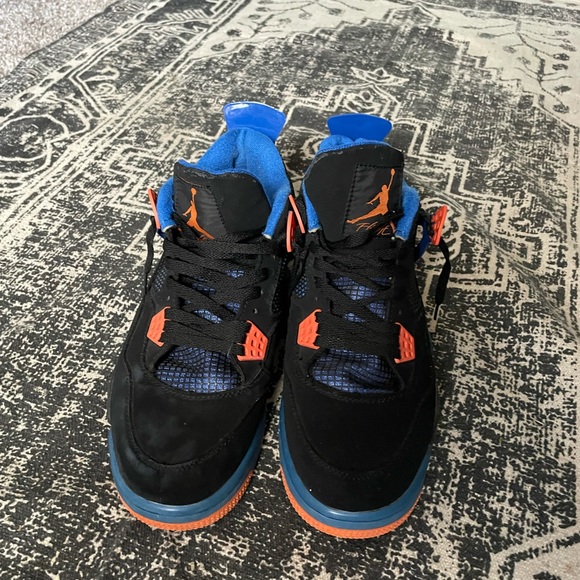 Rare Cavs Jordan 4 knicks colorway - Picture 4 of 5
